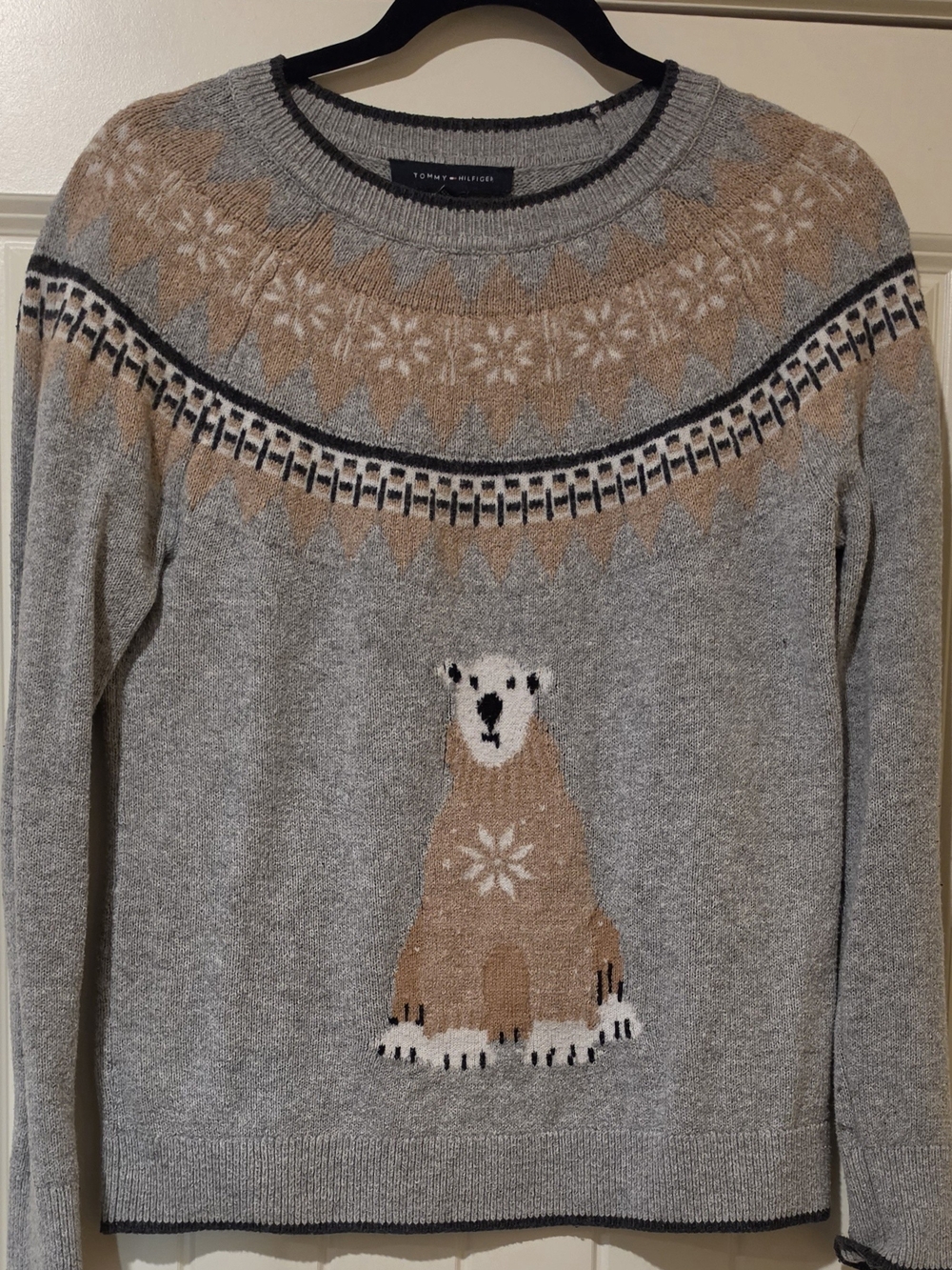 Tommy Hilfiger Women's Polar Bear Fair Isle Sweater Gray & Brown XS